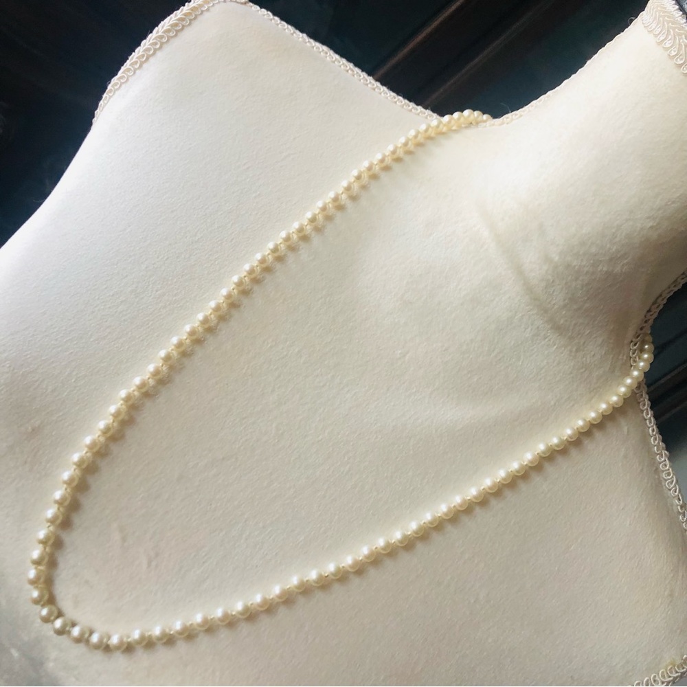 Vintage Marvella Hand Knotted Cream Glass Pearl Necklace
